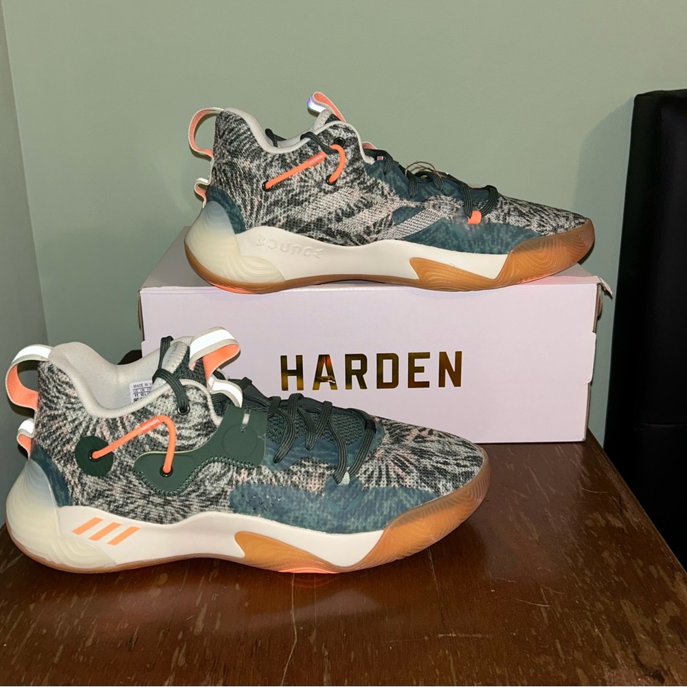 Adidas Harden Stepback Version 3 Men’s Basketball shoes size 11.5